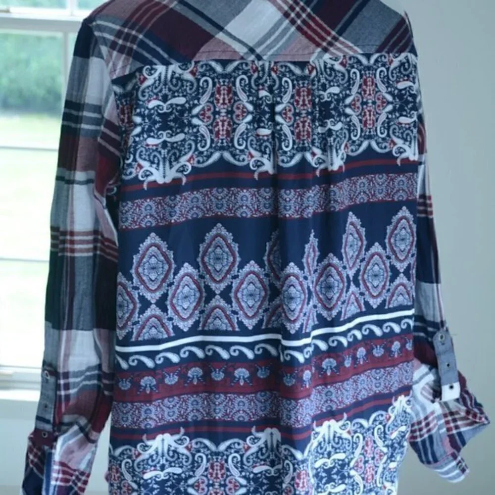 Westbound top plaid navy burgundy button up size medium - Picture 2 of 5